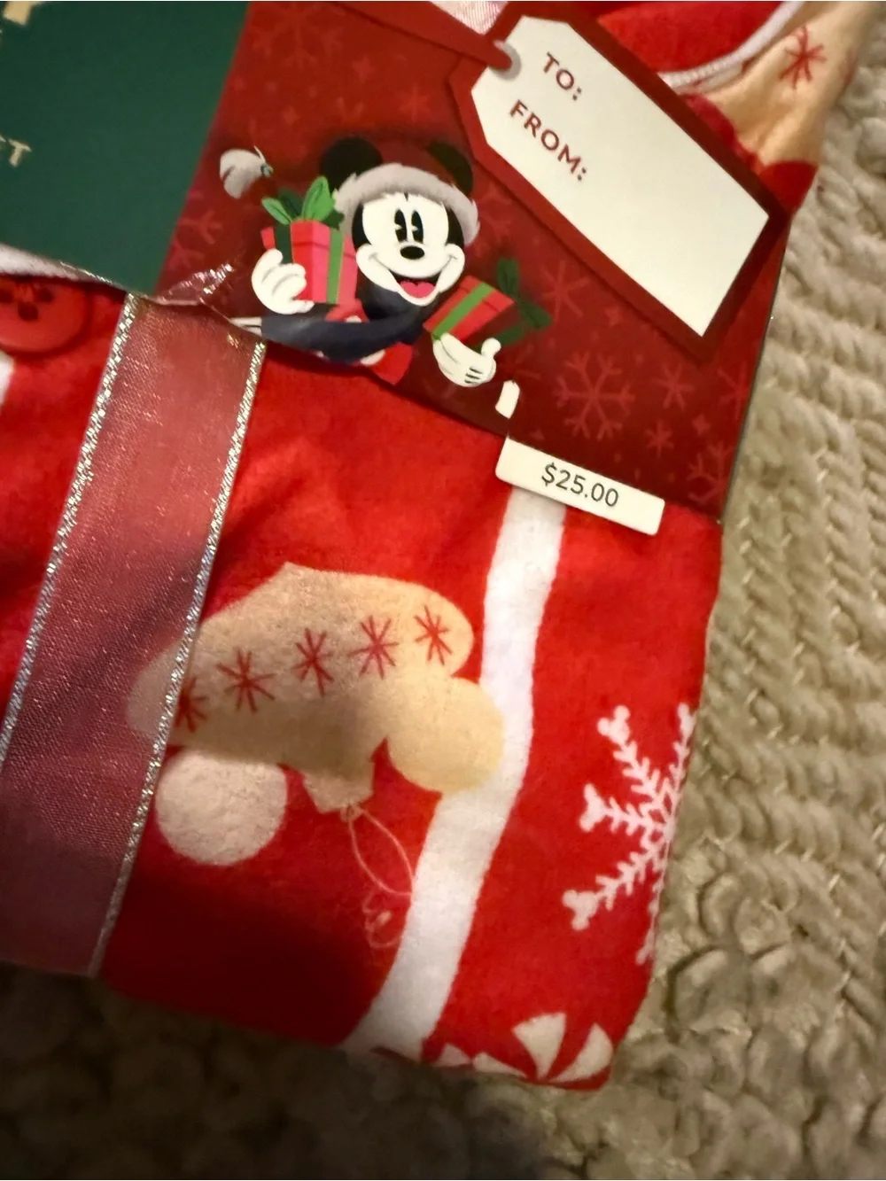 Disney Red Kids size 4 Pajama Set gender neutral mickey mouse nwt